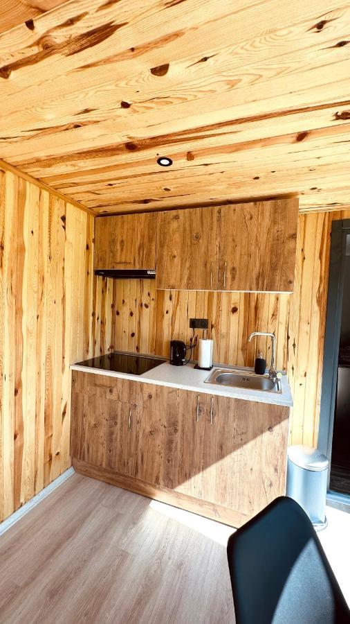 Luxe Tiny House Bij Het Leekstermeer Matsloot Kültér fotó