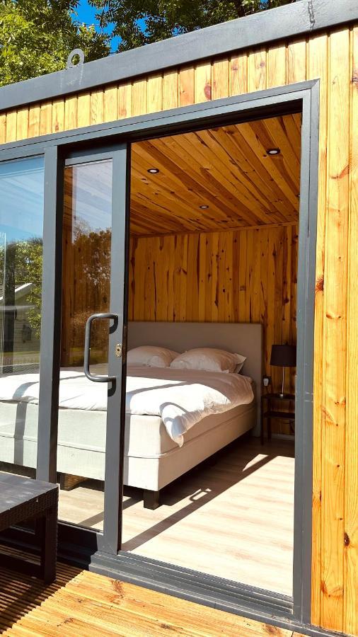 Luxe Tiny House Bij Het Leekstermeer Matsloot Kültér fotó